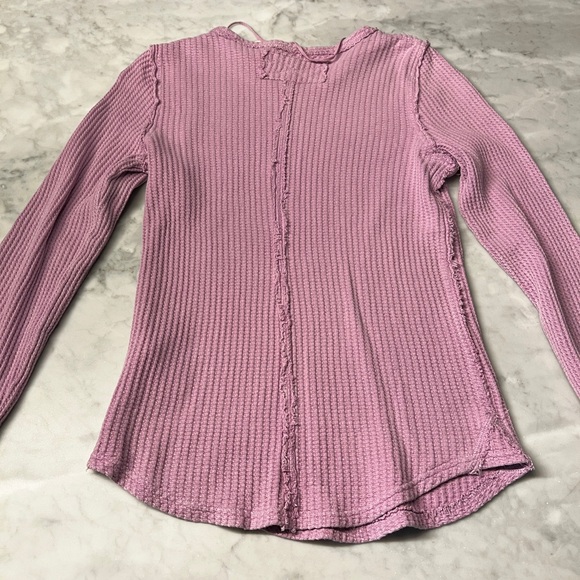 Free People roll with it thermal. Medium. LUPINE purple. NWT. Thumb holes! - Picture 4 of 4
